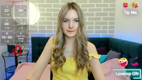 Snapshot of evelineamore chatting on 04/06/26, 08:37 Eveline online show from 04/06/26, 08:37