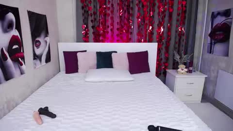 Evelin online show from 02/07/26, 06:17