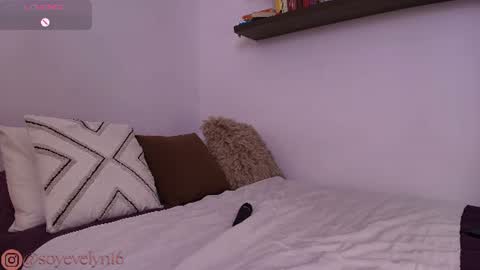 Evelyn Ruiz online show from 06/22/26, 03:20