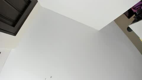 Snapshot of evelyn_coelloo chatting on 10/28/25, 06:32 Eve online show from 10/28/25, 06:32