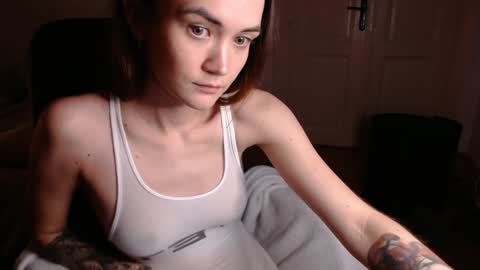 Evelyn online show from 12/17/24, 03:17