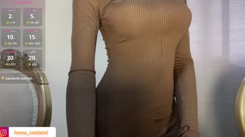 E V E L Y N  online show from 01/22/25, 12:49