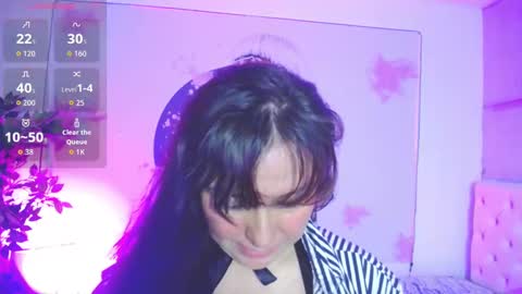 Juliana online show from 09/28/25, 06:35