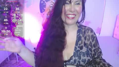 Juliana online show from 10/10/25, 07:13