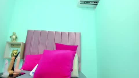 evelyn_morgan1 online show from 01/10/26, 01:18