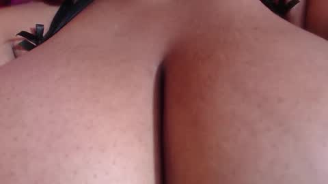 Snapshot of evelyn_sandoval chatting on 01/08/26, 01:41 Evelyn Sandoval online show from 01/08/26, 01:41