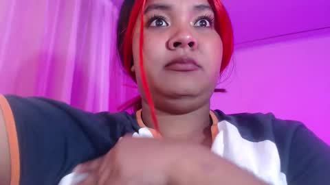 Snapshot of evelyn_sandoval chatting on 01/18/26, 02:59 Evelyn Sandoval online show from 01/18/26, 02:59