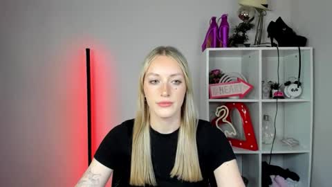 evelynblond online show from 06/04/26, 12:22