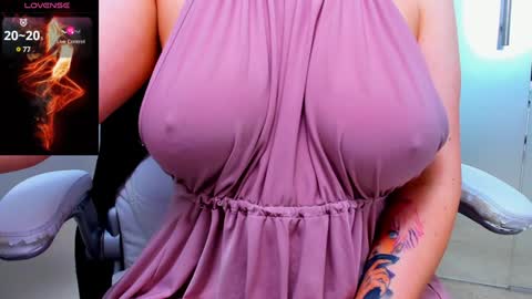 evelyne_rose online show from 01/18/25, 08:52