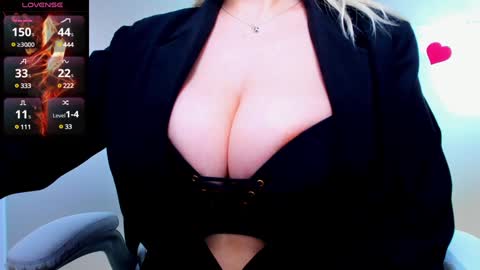 evelyne_rose online show from 01/26/25, 09:08