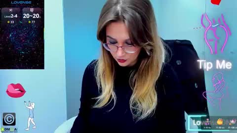 evelyne_rose online show from 11/03/25, 06:14