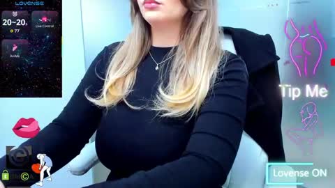 evelyne_rose online show from 04/27/26, 05:05