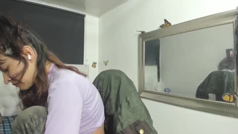 Evelyne online show from 10/10/25, 02:43