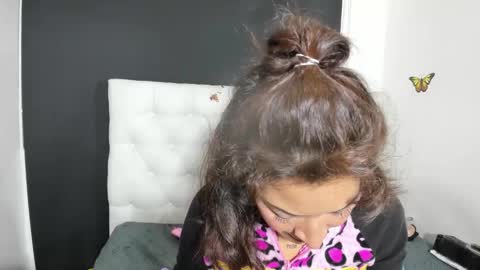 Evelyne online show from 02/24/26, 03:59