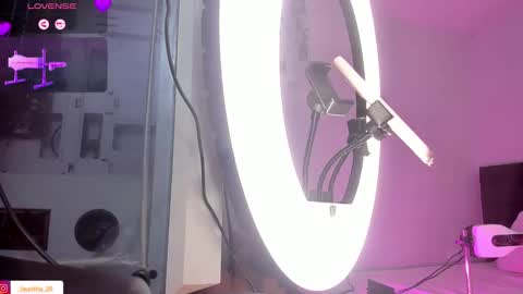 LAURA SOFIA  INDEPENDENT MODEL FOLLOW ME NOW ALMOST 10000 FOLLOWERS online show from 03/11/26, 05:02