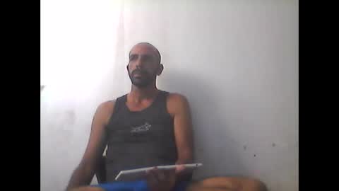 Snapshot of everaldosantos chatting on 01/19/25, 04:14 everaldosantos online show from 01/19/25, 04:14
