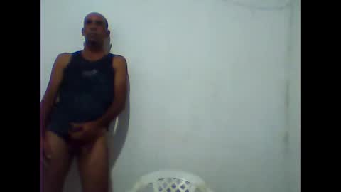 Snapshot of everaldosantos chatting on 03/01/26, 09:39 everaldosantos online show from 03/01/26, 09:39