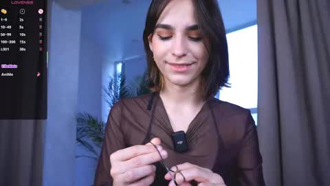 Snapshot of evervessi chatting on 09/30/25, 03:55 Anita online show from 09/30/25, 03:55