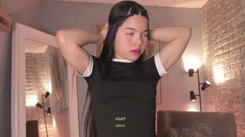 Snapshot of everyh chatting on 01/16/25, 07:41 Sophia online show from 01/16/25, 07:41