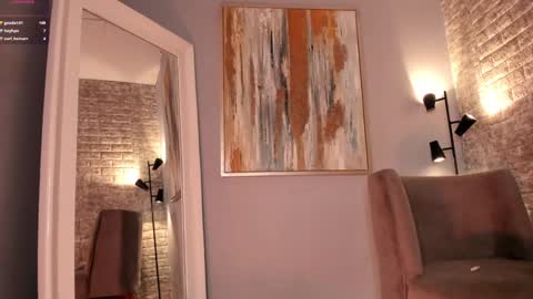 Snapshot of everyh chatting on 02/05/25, 11:17 Sophia online show from 02/05/25, 11:17