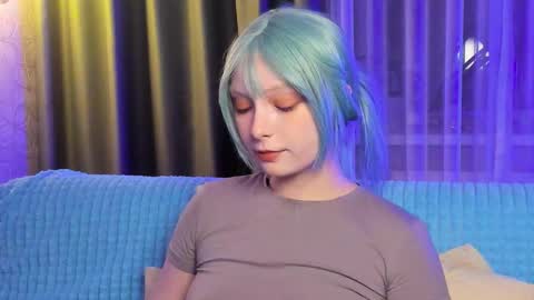 Snapshot of eves_eyes chatting on 12/04/25, 01:53 Forget me not eve on CB online show from 12/04/25, 01:53