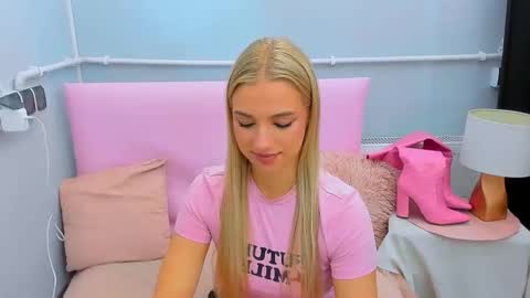 Eve online show from 09/20/25, 03:02