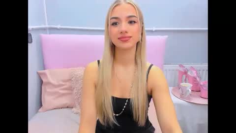 Snapshot of evettegold chatting on 11/08/25, 05:12 Eve online show from 11/08/25, 05:12