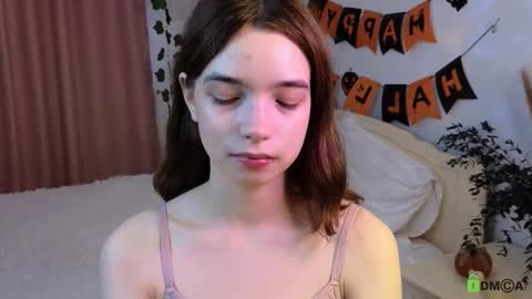 evi_brook online show from 11/05/25, 11:10