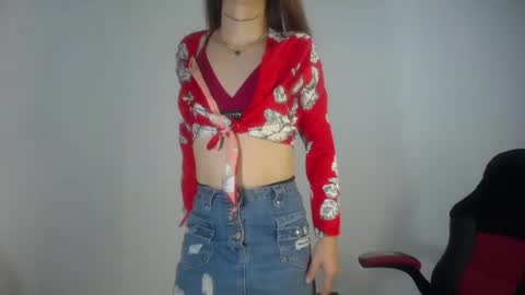 Evi online show from 02/07/25, 07:49