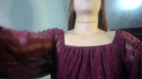 Snapshot of evi_kitty chatting on 04/20/26, 06:38 Evi online show from 04/20/26, 06:38