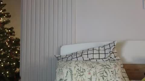 Snapshot of evi_woow chatting on 12/21/24, 07:16 evi_woow online show from 12/21/24, 07:16