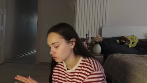 Snapshot of evi_woow chatting on 03/17/26, 08:45 evi_woow online show from 03/17/26, 08:45