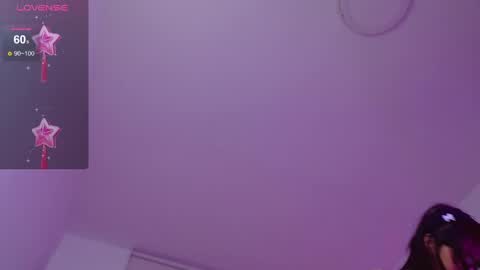 Evie Cloud online show from 12/07/24, 06:10