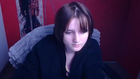 Evie online show from 02/13/26, 12:34