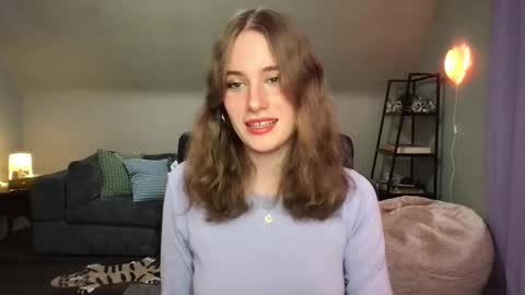 Evie3 online show from 02/13/25, 01:19