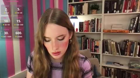 Evie3 online show from 11/24/25, 04:23