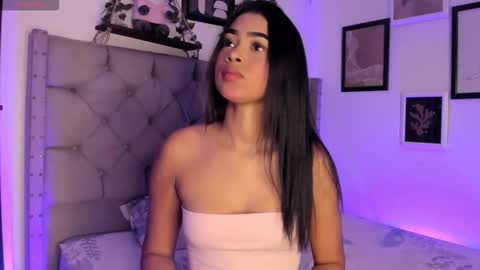 Ivi Alejandra  online show from 12/20/25, 11:23