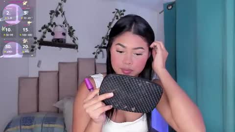 Snapshot of evieh1_ chatting on 07/02/26, 04:35 Ivi Alejandra online show from 07/02/26, 04:35