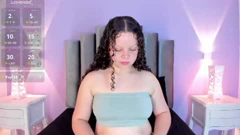 evierouse_ online show from 06/15/26, 07:49