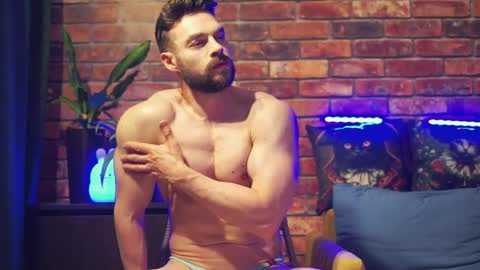 Snapshot of evildavil chatting on 04/10/26, 08:24 David online show from 04/10/26, 08:24