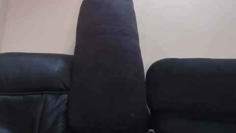 Snapshot of evilwhitegirl chatting on 09/21/25, 07:48 Melina online show from 09/21/25, 07:48