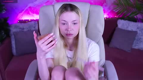 Eva online show from 02/02/26, 07:40