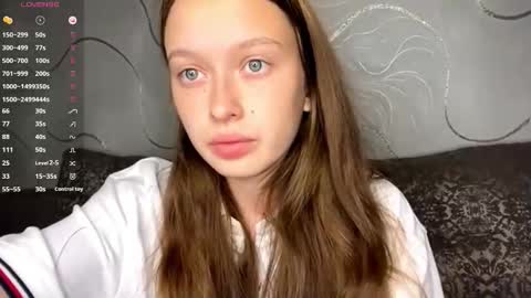 Snapshot of evonnesilvestre chatting on 10/03/25, 03:20 Eva online show from 10/03/25, 03:20