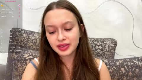 Snapshot of evonnesilvestre chatting on 10/05/25, 03:10 Eva online show from 10/05/25, 03:10