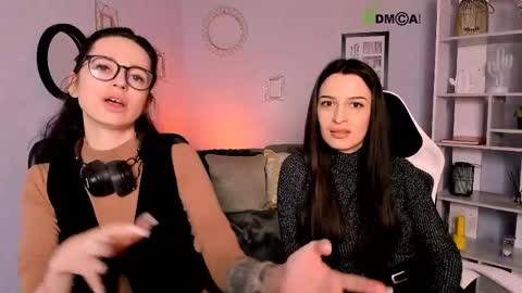 Snapshot of evtida_blossom chatting on 03/12/25, 08:51 Evi online show from 03/12/25, 08:51