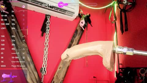 Snapshot of evva_bdsm chatting on 10/10/25, 11:31 Eva Danger My schedule 0600 - 1400 GMT -5 online show from 10/10/25, 11:31