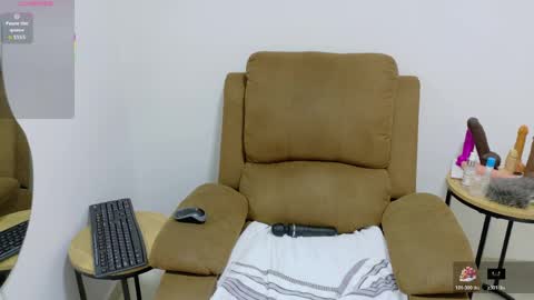 evvaa_moon online show from 05/30/26, 12:35