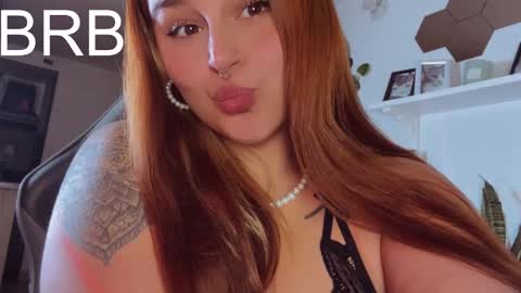 Snapshot of evy_orange1 chatting on 03/20/26, 03:17 EVY online show from 03/20/26, 03:17