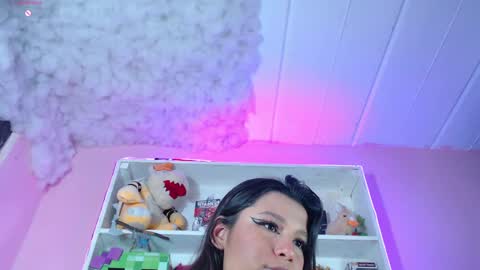 Snapshot of evybubbles_ chatting on 12/12/24, 05:26 Im Evy online show from 12/12/24, 05:26