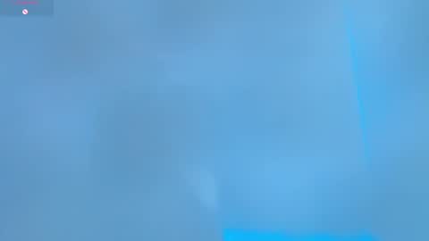 Snapshot of evybubbles_ chatting on 12/15/24, 08:25 Im Evy online show from 12/15/24, 08:25